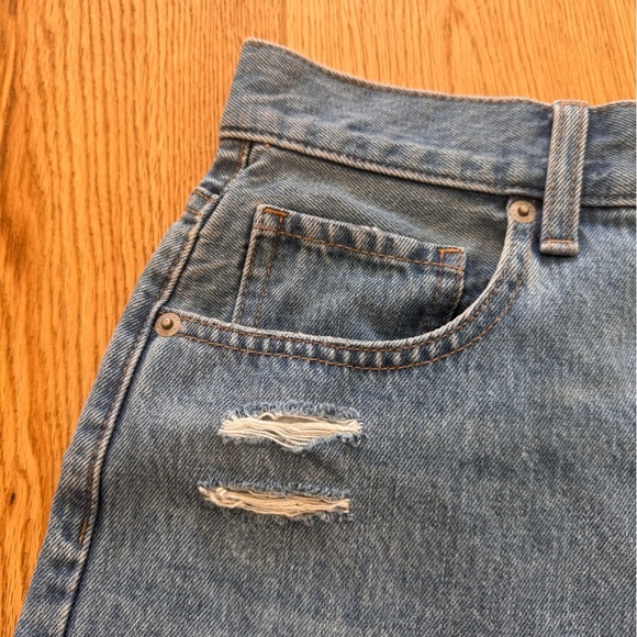 UNIQLO HIGH RISE DENIM SHORTS - 25 - Picture 9 of 11